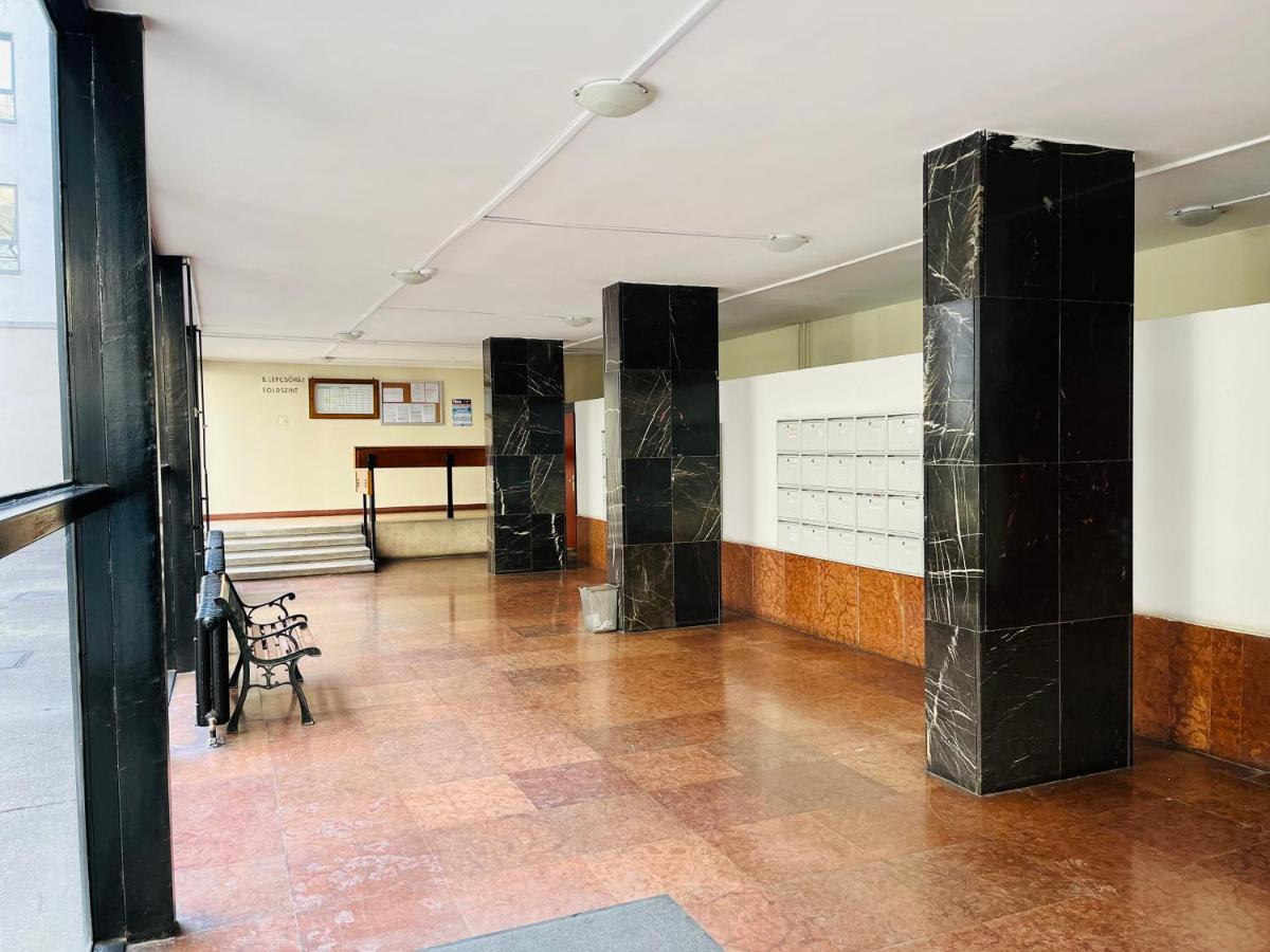 דירות בודפשט Bauhaus Flat In Amazing Location מראה חיצוני תמונה
