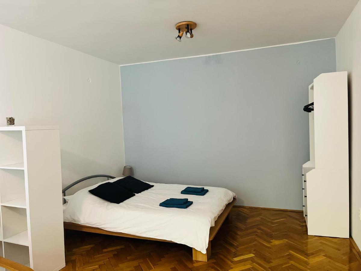 דירות בודפשט Bauhaus Flat In Amazing Location מראה חיצוני תמונה